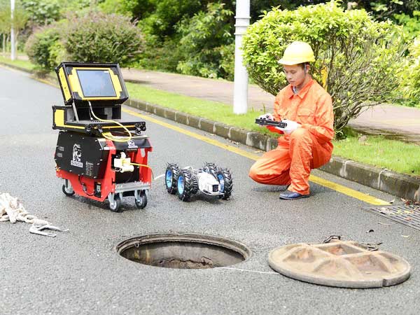 富宁管道机器人检测